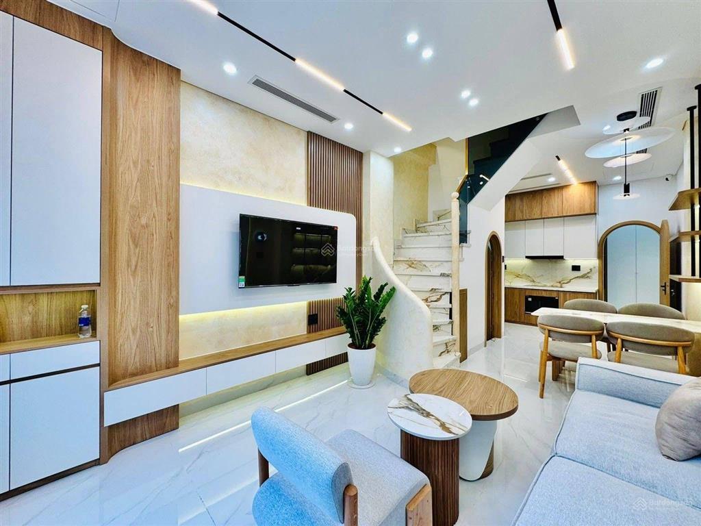 Bán nr 3,6m mặt tiền, 4pn, 4wc, 41m2 tại phạm văn chiêu, p.13, q.gò vấp, 6,38 tỷ
