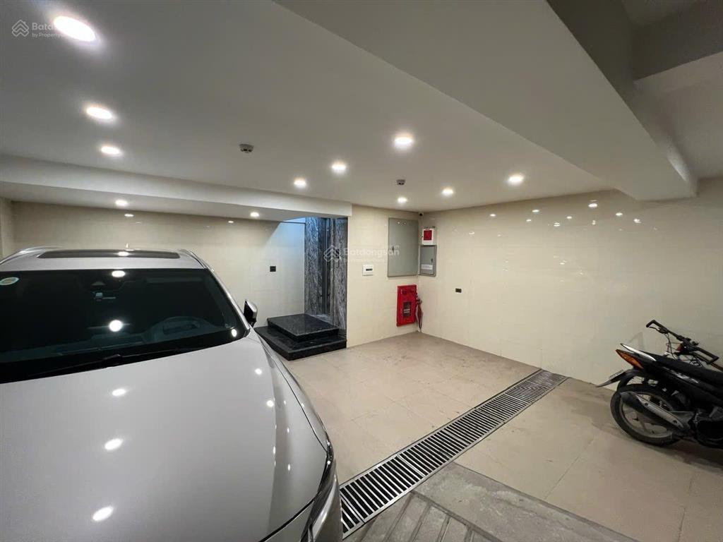 33,5 tỷ, toà nhà văn phòng, 8 tầng thang máy, liền kề khu đô thị trung tâm hà đông, gần aeon mall