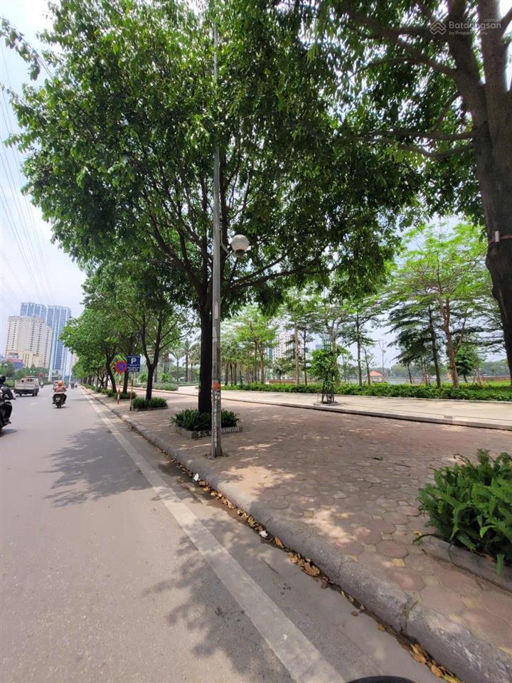 65 tỷ, nhà mặt phố, dt 112.5m2, mt 7.65m, trung tâm quận thanh xuân, gần trường đại học y hà nội