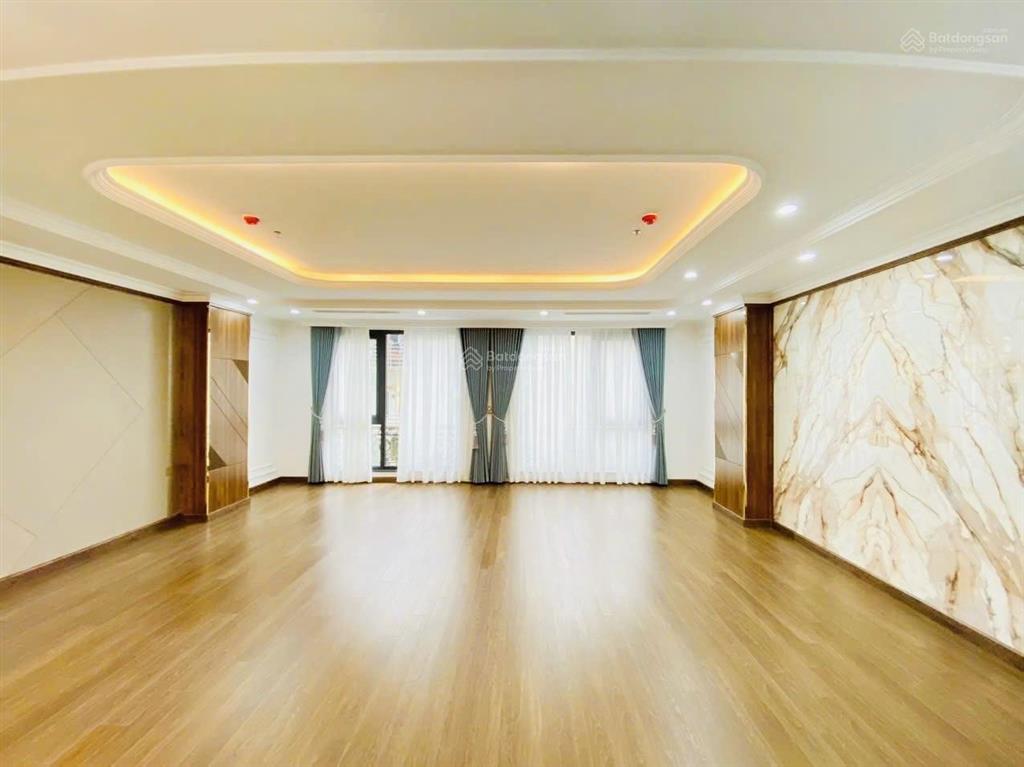 Building 8t lê đức thọ 115m2, mt 7m, 72 tỷ có hầm thang máy, sổ hoàn công, 3 ô tô tránh, kinh doanh