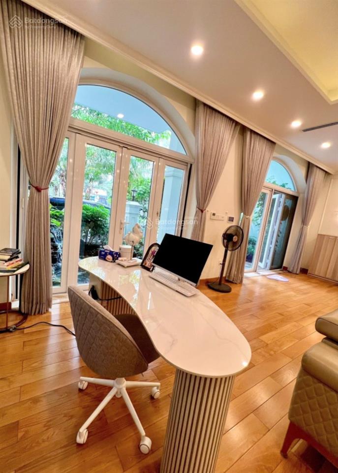 Biệt thự góc 2 mặt tiền  nhà đẹp nhất khu compound  nguyễn trọng tuyển, quận tân bình