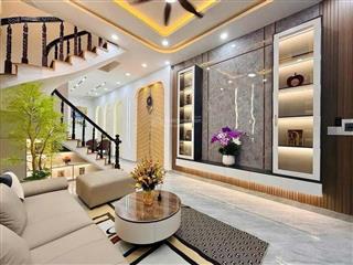 Gần công viên. căn 46m² trần thị cờ, q12 xây 1 trệt 2 lầu. giá 5 tỷ 990, hẻm oto. sổ sẵn