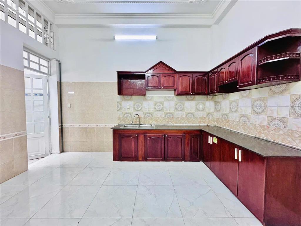 Căn 68m² lê văn việt gần vnvc, giá tl. xây 1 trệt 2 lầu, sổ riêng có sẵn, hẻm 4m