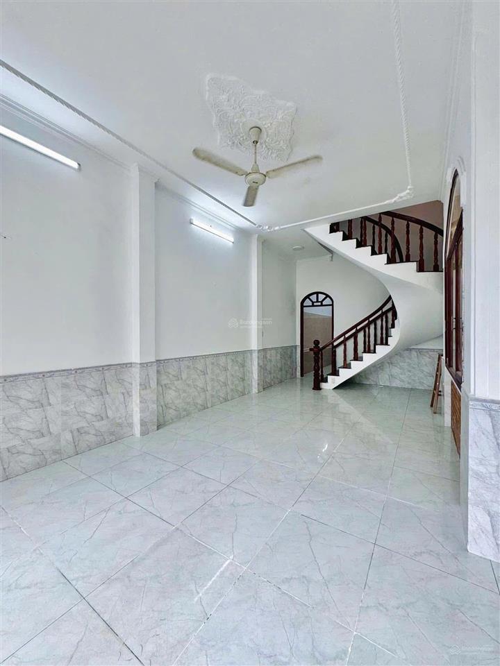 Căn 68m² lê văn việt gần vnvc, giá tl. xây 1 trệt 2 lầu, sổ riêng có sẵn, hẻm 4m