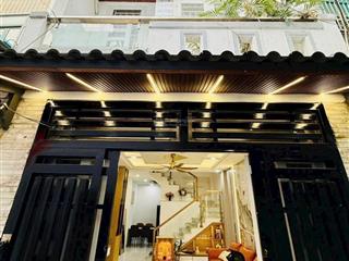 Giá tốt lên ngay căn 34.6m² nơ trang long, xây 1 trệt 2 lầu. giá 5 tỷ 550. hẻm 4m, sổ sẵn, gần chợ