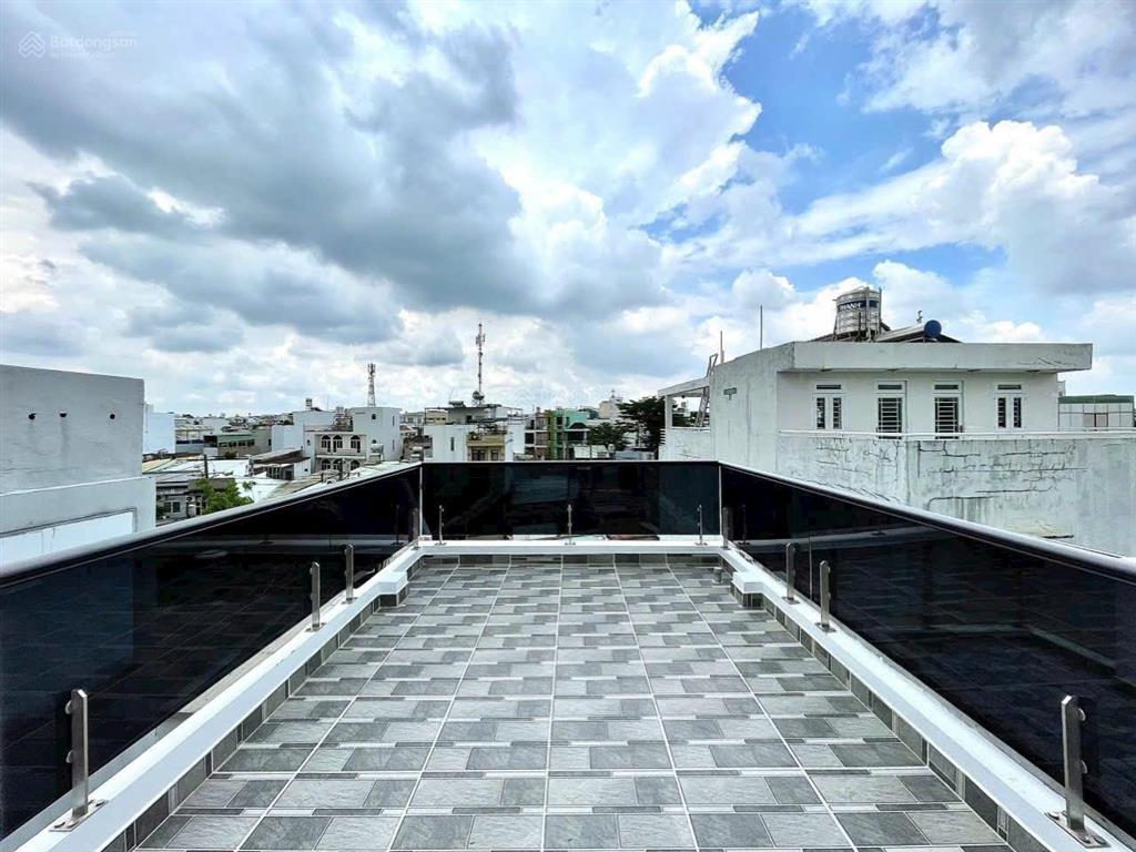 Căn 36.9m² hẻm 5m nguyễn thiện thuật, q3 giá 7 tỷ 100. xây 3 tầng lửng, sổ sẵn, gần trường học