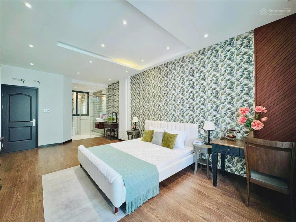Căn 50m² hoàng hoa thám, bình thạnh giá 3 tỷ 150. gần chợ cây quéo. hẻm 4m hơn, sổ sẵn. xây 4 tầng