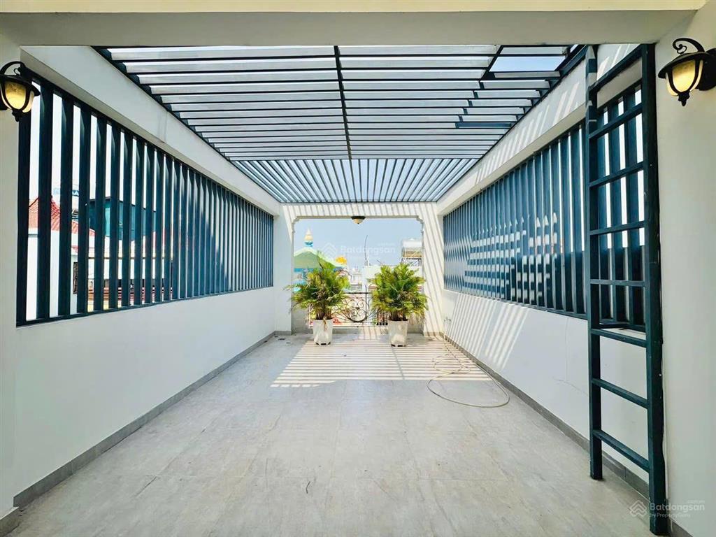 Căn 50m² hoàng hoa thám, bình thạnh giá 3 tỷ 150. gần chợ cây quéo. hẻm 4m hơn, sổ sẵn. xây 4 tầng