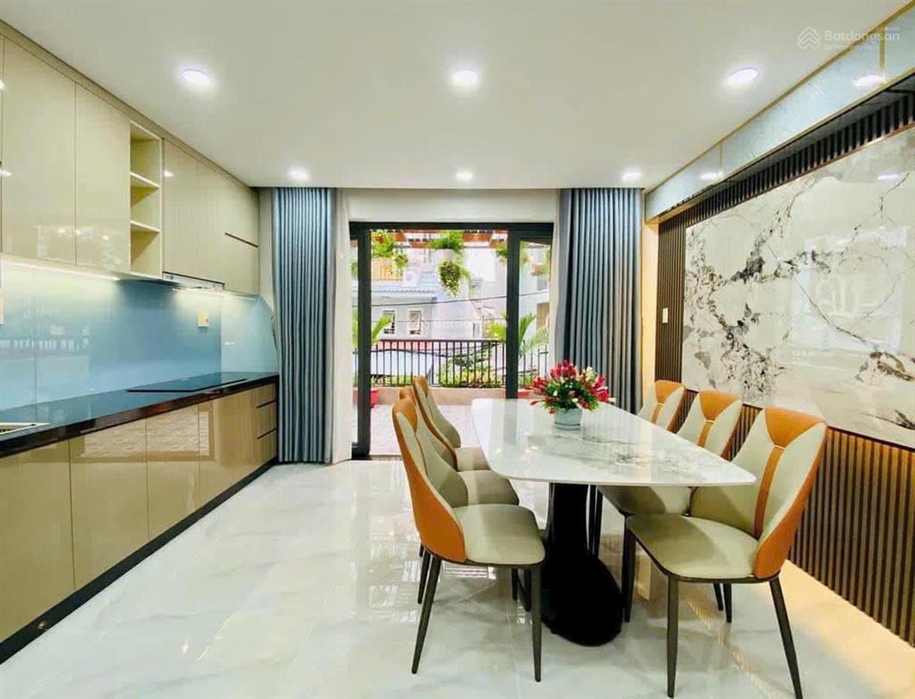 Căn 68m2 đường số 22, thủ đức gần giga mall. giá 2 tỷ 550, xây 1 trệt 3 lầu, hẻm 5m. sổ riêng