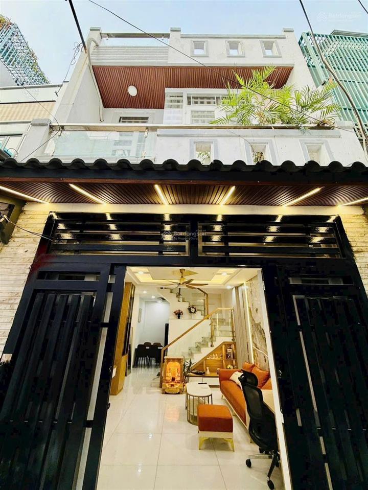 Nhà đẹp dưới 2 tỷ. căn 34.6m² nơ trang long, xây 1 trệt 2 lầu. hẻm 4m, sổ sẵn, gần chợ