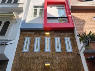 Hàng hiếm dưới 9 tỷ. khu an ninh nhất chu văn an. dt 30m2 xây 1 trệt 3 lầu, sổ riêng. hẻm 4.5m