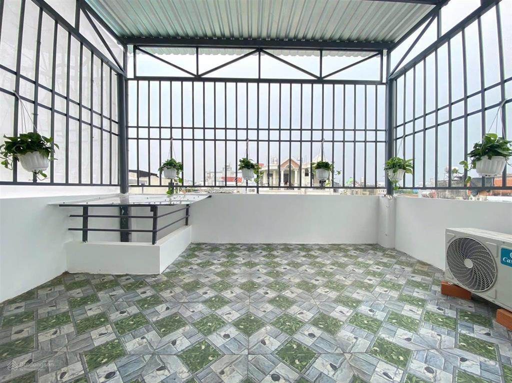 Nhà quận 5 dưới 5 tỷ. căn 40.7m² lê hồng phong, xây 1 trệt 3 lầu giá 7 tỷ 550. sổ riêng, hẻm 4m