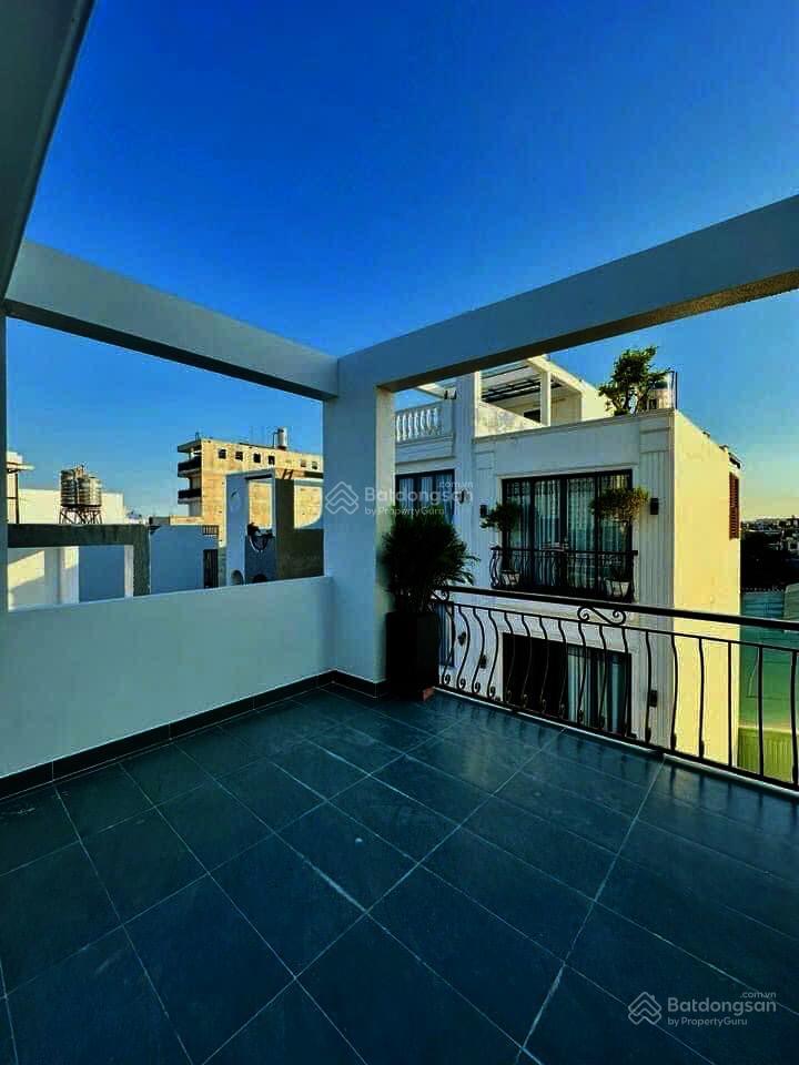Nhà khu sân bay dễ cho thuê. với 3.1 tỷ sở hữu 38m² lam sơn, tân bình xây 4 tầng. hẻm 5m, sổ sẵn