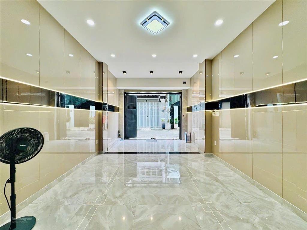 Nhà 52m² lê đức thọ, xây 1 trệt 3 lầu giá 3 tỷ 350. hẻm 5m, sổ sẵn. gần chợ