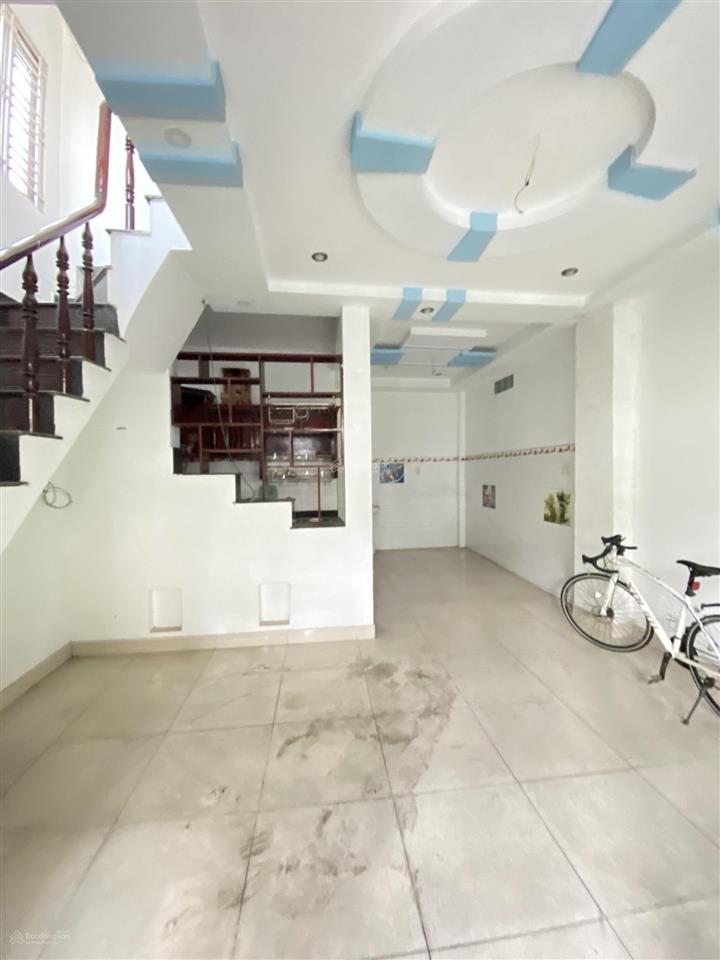 Nhà đẹp linh xuân 5x10m, 1 lầu 1 trệt gần quốc lộ 1k, sau lưng điện máy chợ lớn, sát bv hoàn mỹ