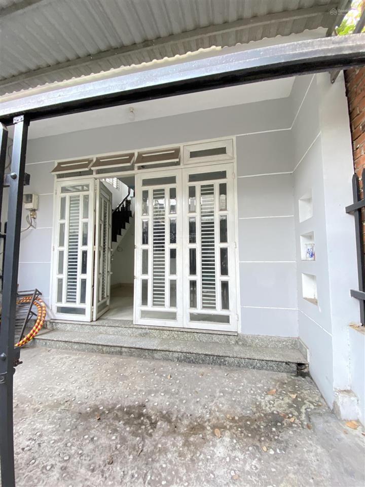 Nhà đẹp linh xuân 5x10m, 1 lầu 1 trệt gần quốc lộ 1k, sau lưng điện máy chợ lớn, sát bv hoàn mỹ