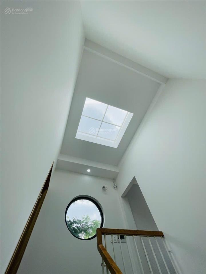 Nhà phố sang trọng, hiện đại tại linh xuân 120m2 đất, 2 lầu 1 trệt, không gian sống đẳng cấp