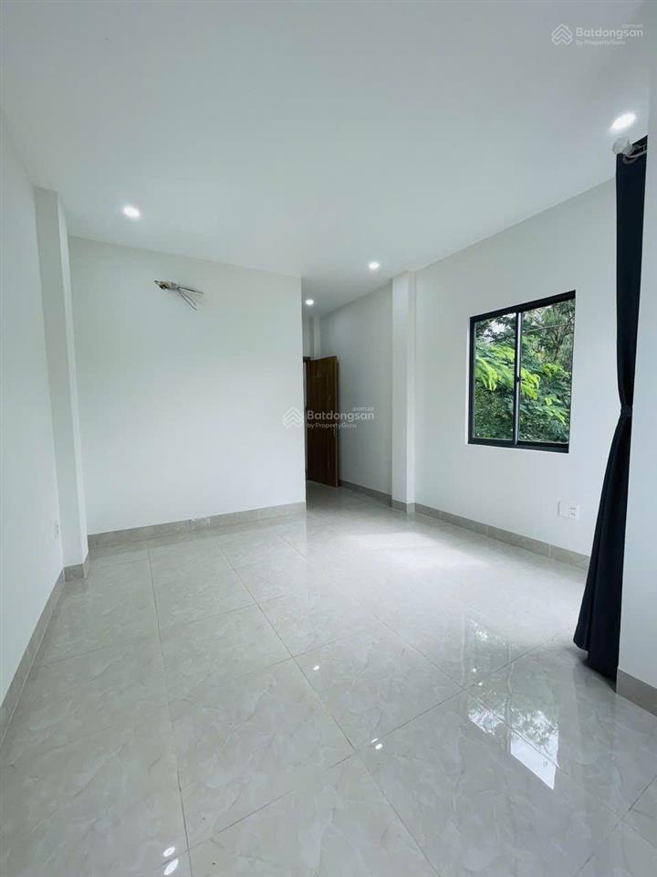 Nhà phố sang trọng, hiện đại tại linh xuân 120m2 đất, 2 lầu 1 trệt, không gian sống đẳng cấp