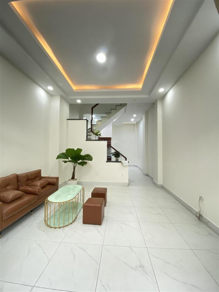 Nhà đẹp phường bình chiểu 4,3*12, 2 lầu + sân thượng, đúc tấm thật, giá chỉ 4,85 tỷ