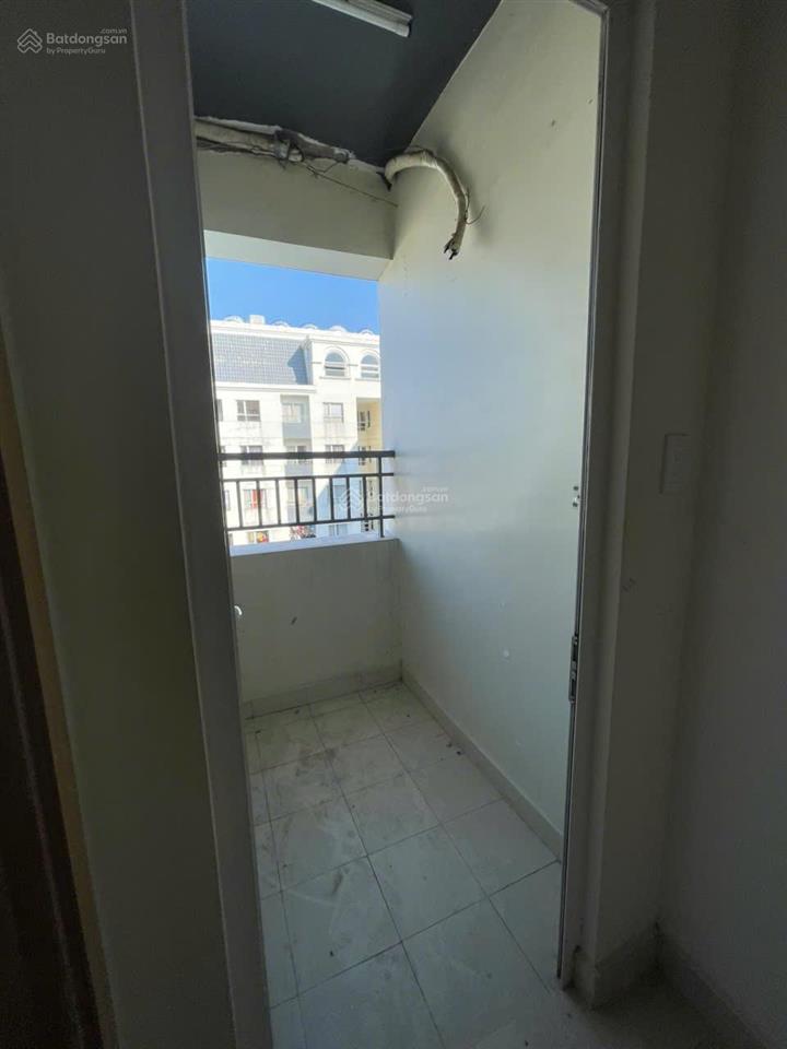 2 tỷ 9  79m2, 3pn 2wc có ban công  dream home palace quận 8  cần bán nhanh