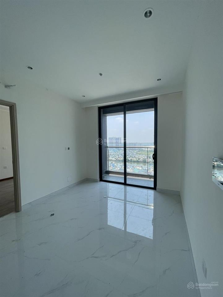 Cho thuê 11 triệu d aqua bến bình đông  đầu tháng 5 ở được  71m2 2pn 2wc view q1, nhà trống
