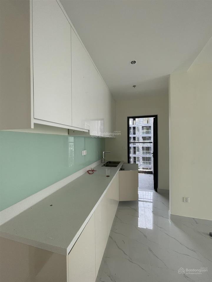 Cho thuê 11 triệu d aqua bến bình đông  đầu tháng 5 ở được  71m2 2pn 2wc view q1, nhà trống