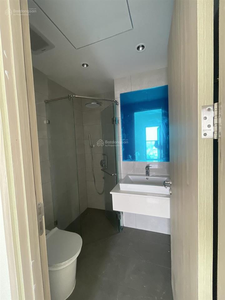 Cho thuê căn d aqua 68m2 2pn 2wc có máy lạnh + rèm = 12 triệu  ở liền được