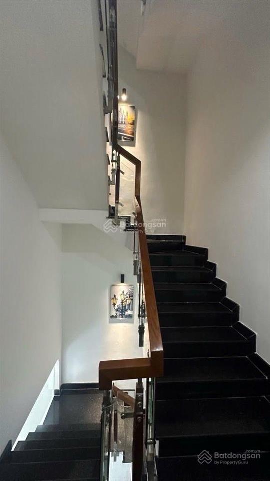 Gấp bán chdv  dòng tiền 500tr/năm 65m2 hẻm 6m