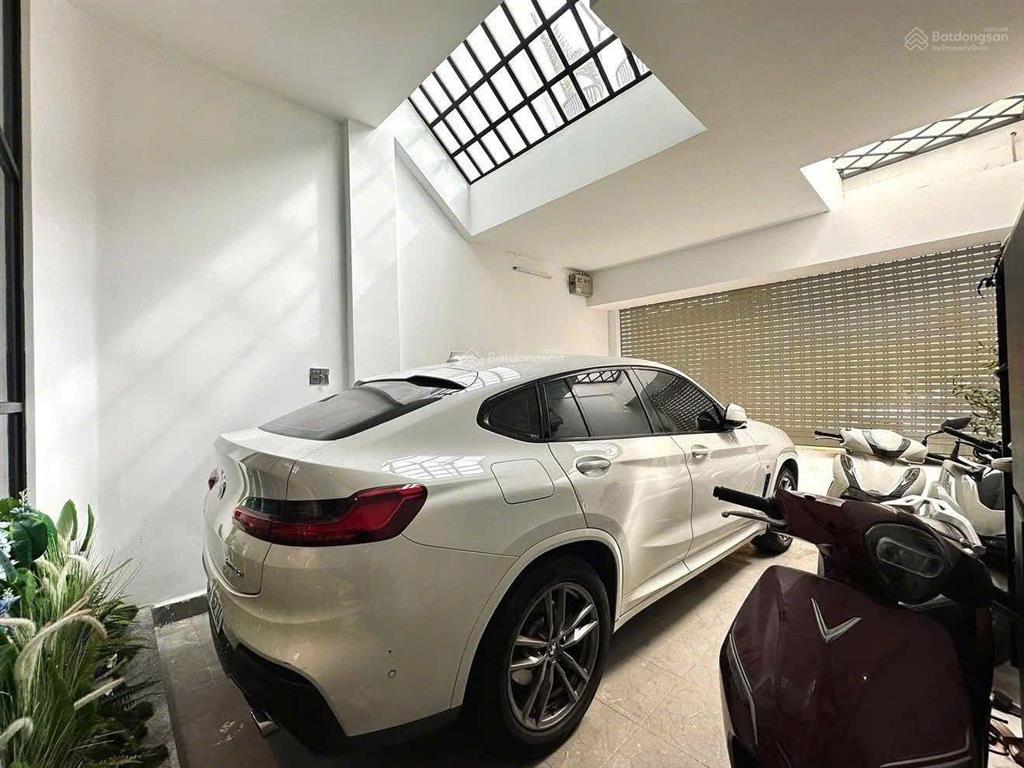 Dòng tiền 39 triệu/tháng cần bán căn nhà thủ khoa huân, bến thành  giá 8,1 tỷ/72,6m2 (4x18,15)