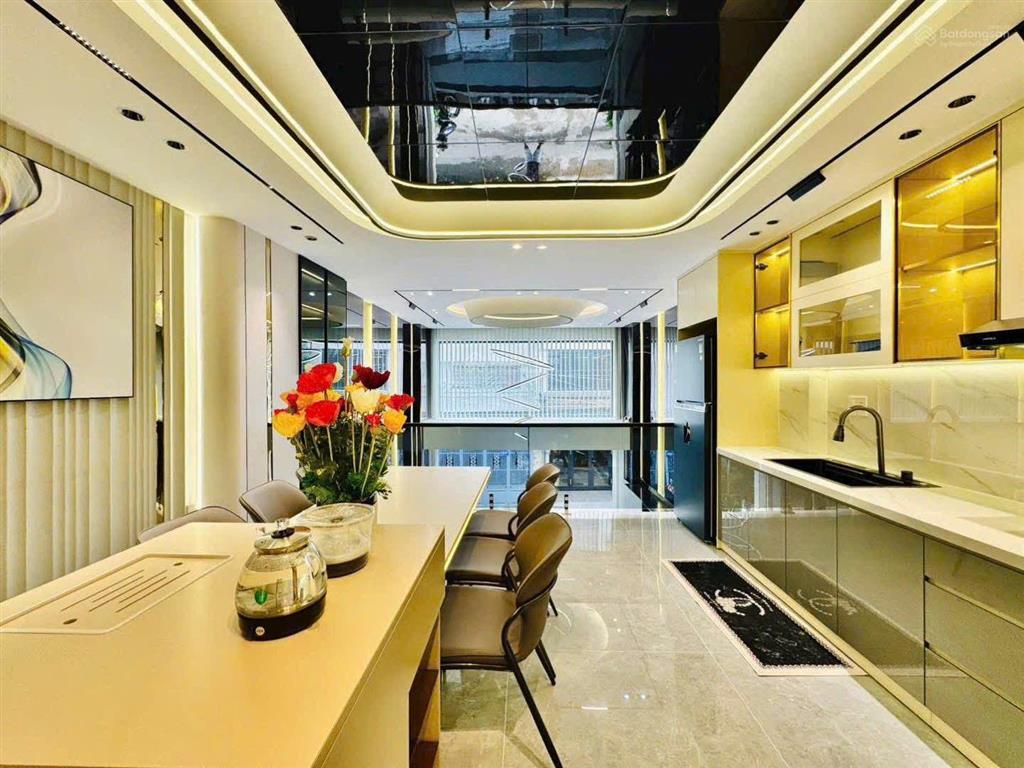 Tôi bán nhà gần đh kinh tế ngay ngô quyền, quận 5, giá 4,2 tỷ (5m x 17,5m) 1 trệt lửng 2 lầu, 4pn