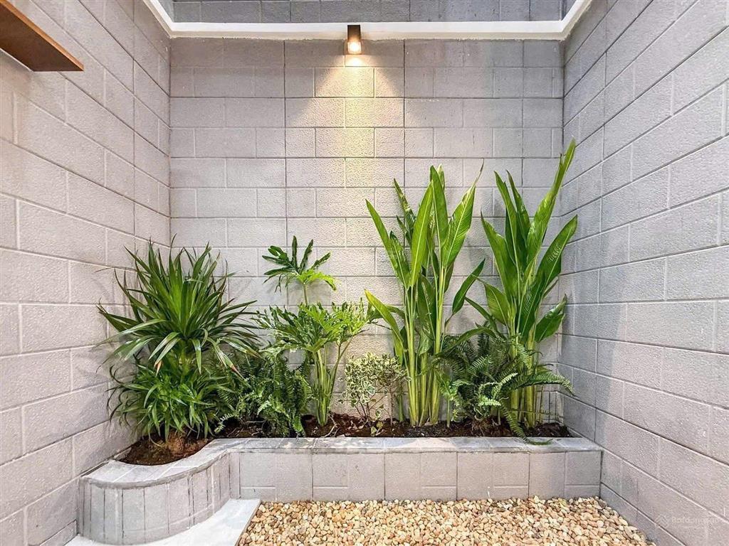 Cần bán nhà ngay đh công nghiệp đường lê lợi, p. hạnh thông  giá 2,99 tỷ  dt 48m2  1 trệt 2 lầu