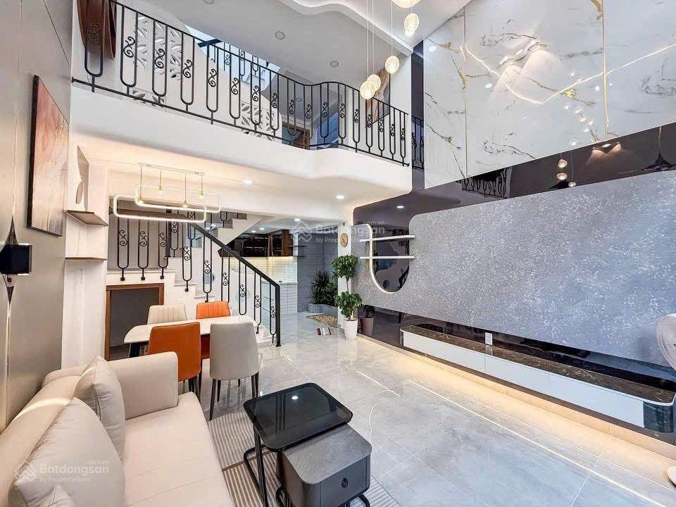 Cần bán nhà ngay đh công nghiệp đường lê lợi, p. hạnh thông  giá 2,99 tỷ  dt 48m2  1 trệt 2 lầu