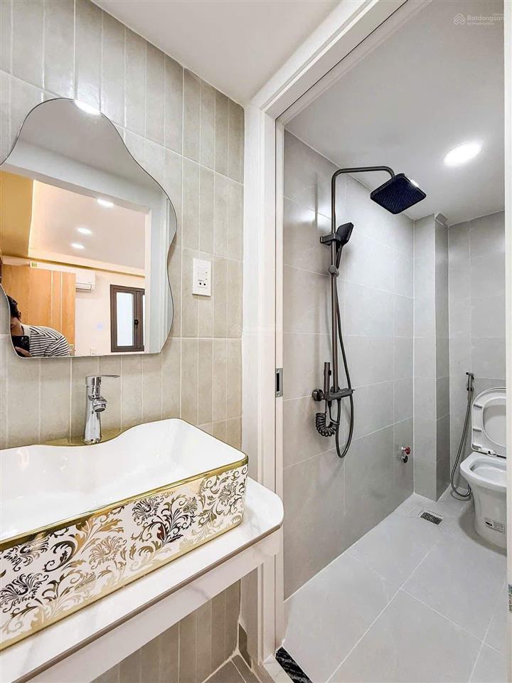 Cần bán nhà ngay đh công nghiệp đường lê lợi, p. hạnh thông  giá 2,99 tỷ  dt 48m2  1 trệt 2 lầu