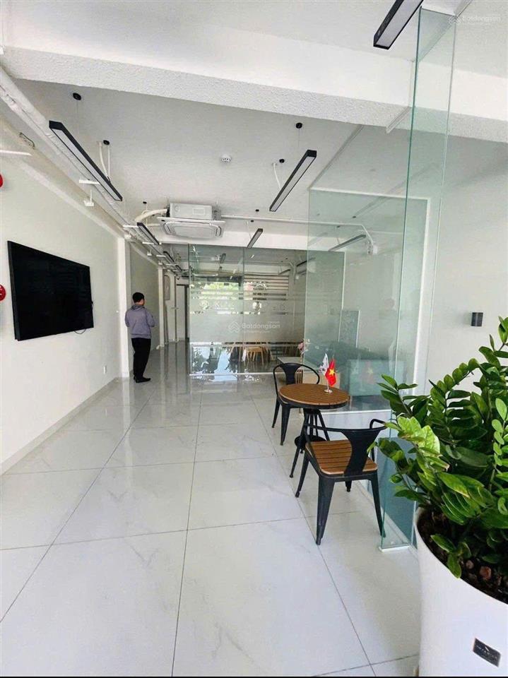 Chú pháp cần bán nhà đang cho thuê 38 triệu/tháng đường trần não, p. an khánh