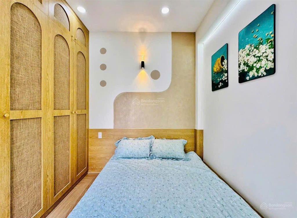 Cô trâm bán nhà ngay thpt nam kỳ khởi nghĩa đường hàn hải nguyên, p.minh phụng  giá 4 tỷ 350 triệu