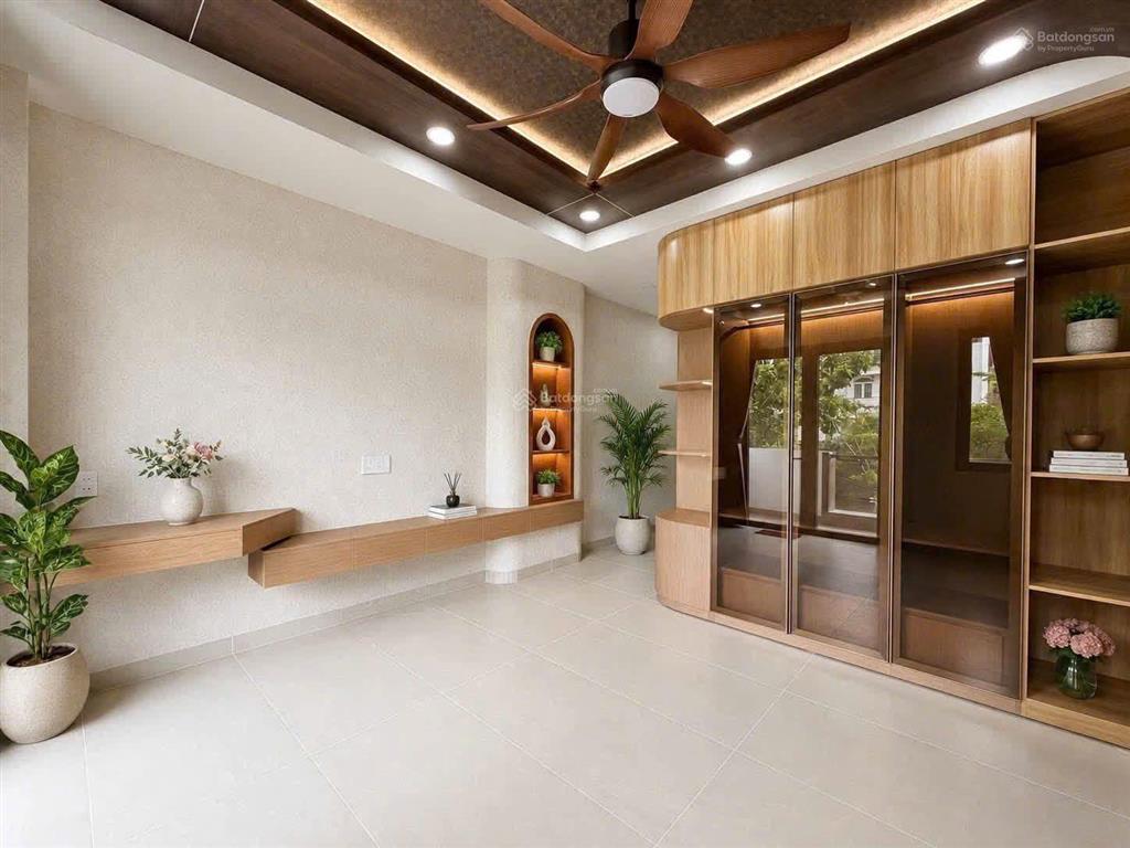 Cô sử việt kiều cần bán gấp nhà đường 79, p. tân hưng  trệt, 2 lầu  sát lotte mart