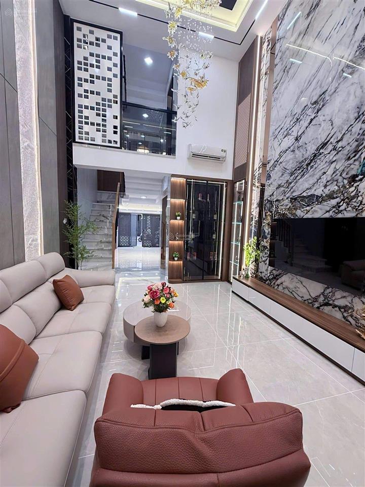Cơ hội vàng sở hữu căn nhà cho thuê 38 triệu/tháng đường huỳnh văn bánh, p. phú nhuận