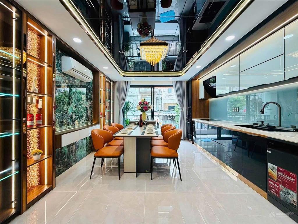 Cần bán gấp căn nhà hàn hải nguyên, p. minh phụng, 110m2  3 lầu, 6pn, 7wc  sổ sẵn