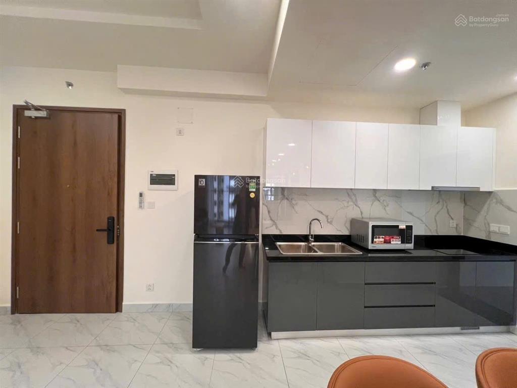 2pn 80m2 full nội thất gđ3 tầng 9 view hồ bơi công viên nội khu siêu thoáng mát cả ngày 11tr/tháng