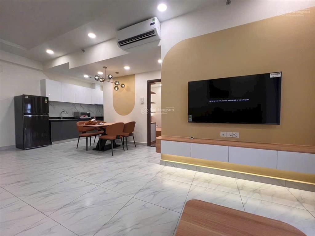 2pn 80m2 full nội thất gđ3 tầng 9 view hồ bơi công viên nội khu siêu thoáng mát cả ngày 11tr/tháng