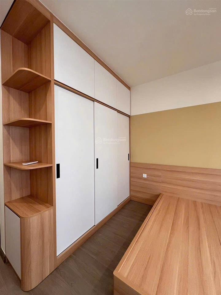 2pn 80m2 full nội thất gđ3 tầng 9 view hồ bơi công viên nội khu siêu thoáng mát cả ngày 11tr/tháng