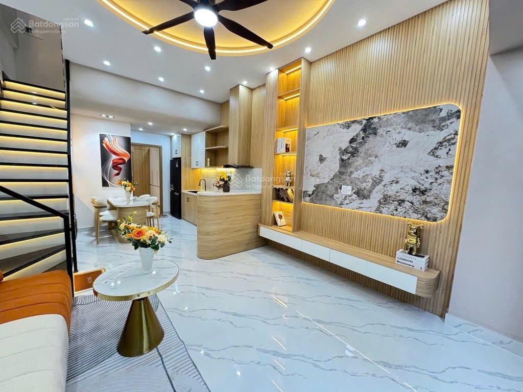 Nhà mới đẹp  phạm văn chiêu  thông tứ tung  nhỉnh 5 tỷ