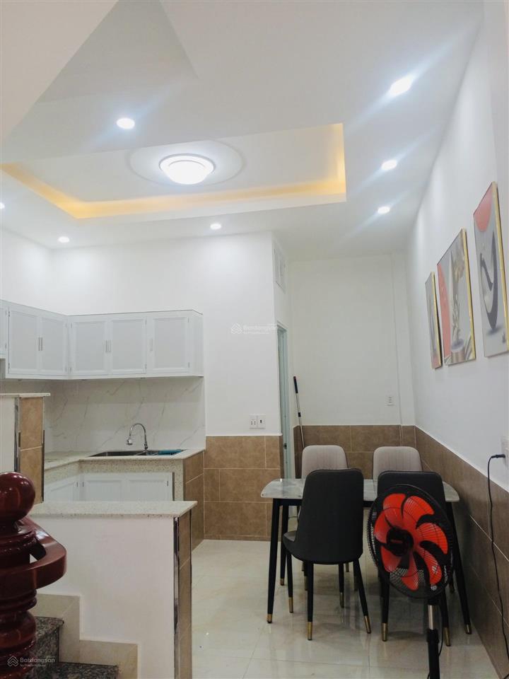 Hẻm xe hơi thông  ngay h.iệp thành city quận 12