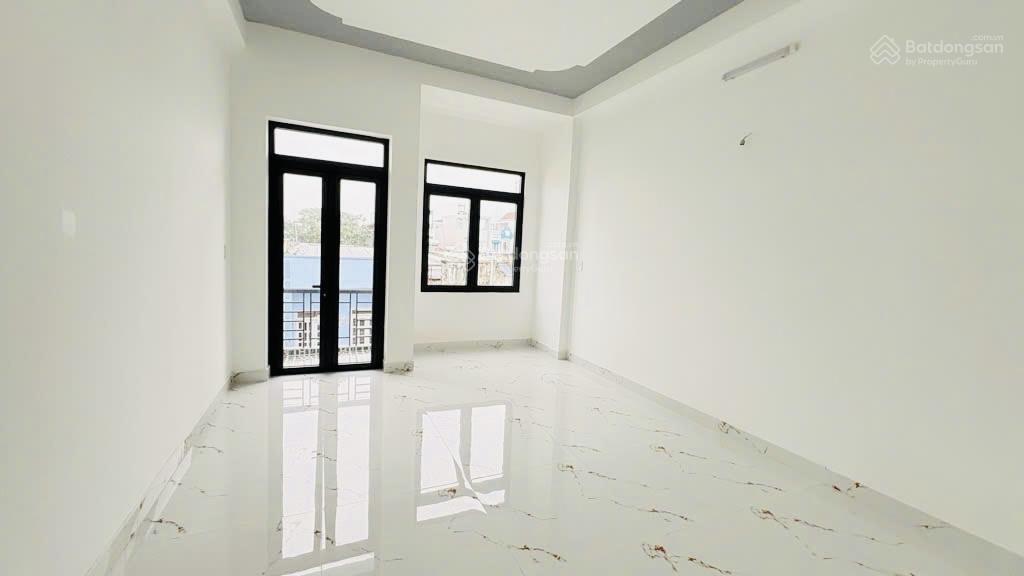 Nhà 3 tầng  72m2  ô tô tới nhà  cạnh h.iệp thành city  nhỉnh 5 tỉ