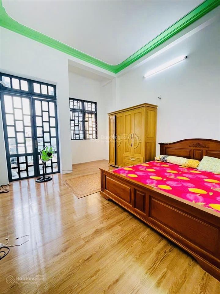 Nhà đẹp  vị trí đắc địa  mua là lời!
hẻm xe hơi  gần hiệp thành city quận 12