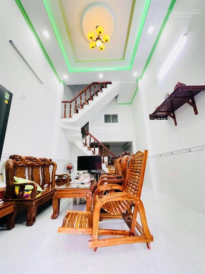 Nhà đẹp  vị trí đắc địa  mua là lời!
hẻm xe hơi  gần hiệp thành city quận 12