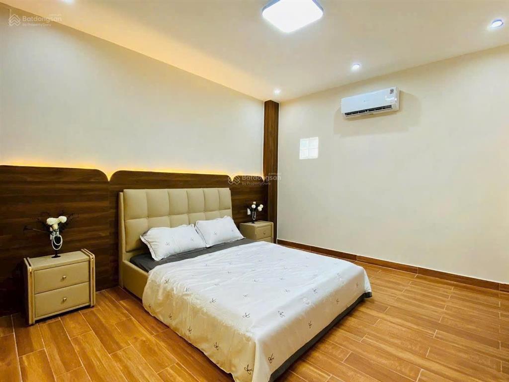 Nhà đẹp ở ngay  hẻm xe hơi thông  lê đức thọ gò vấp