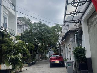 Nhà mới lung linh ngang 8,5m|giá 8.2 tỷ có thang máy dương cát lợi|nhà bè