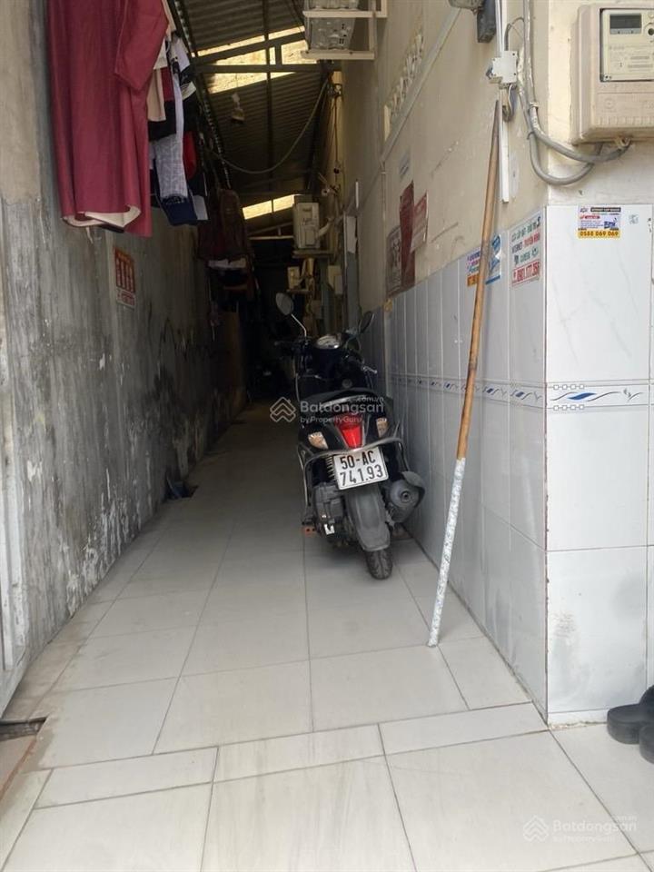 Dãy trọ 6 phòng 5.6m x 22m  có dòng tiền ngay hoặc xây mới đầu tư