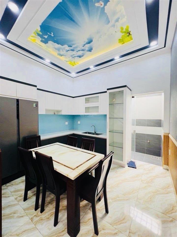 Nhà phố 4 tầng kdc đường nhựa xe hơi tránh  6.65 tỷ  nhà bè